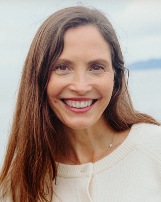 Photo of Simone Baum, Counsellor, BA, MA, ND