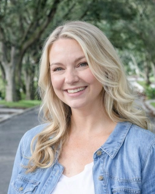 Photo of Kelli Tzorin, Clinical Social Work/Therapist, LCSW