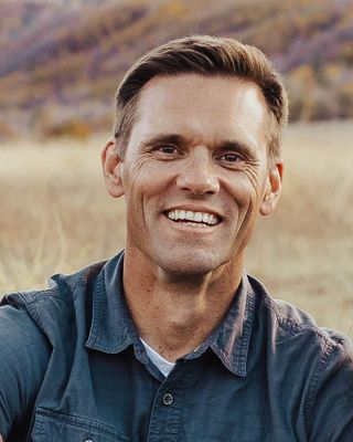 Photo of Aaron Thomason, Psychiatric Nurse Practitioner, FNP, PMHNP