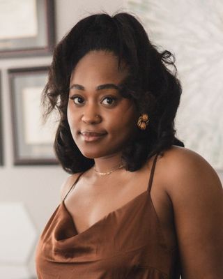 Photo of Courtney Regine Muzac, Clinical Social Work/Therapist, LCSW