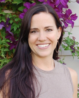 Photo of Kerri Hanlon, Licensed Professional Counselor in Redmond, OR