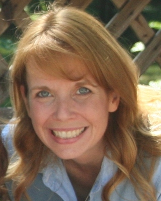 Photo of Joanna Lhulier, Psychologist in Chevy Chase, MD