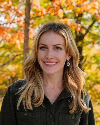 Photo of Andrea Peterson, Clinical Social Work/Therapist, LICSW