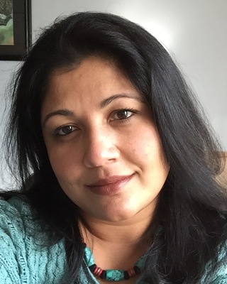 Roshni Chatterjee, LPC, LCPC, Licensed Professional Counselor in Washington