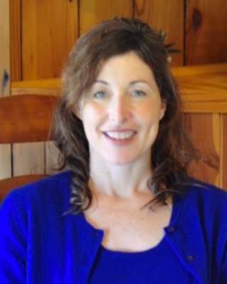 Photo of Hannah Cosdon - Hannah Cosdon Counseling LLC, Clinical Social Work/Therapist, MSW, LCSW