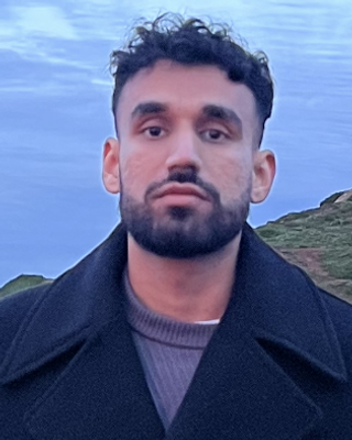 Photo of Angad Toor, Registered Psychotherapist (Qualifying), MA, BSc
