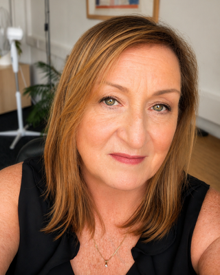 Photo of Alison Eldridge, Psychotherapist, MA, MUKCP