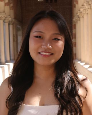 Photo of Xuejie Sheron Zhang, Marriage & Family Therapist Associate, MS, AMFT