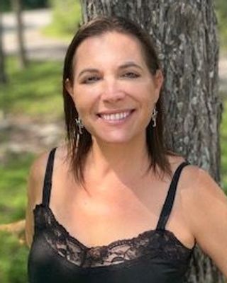 Photo of Roxanne Hazleton, LPC-Associate, MEd, LPC-A