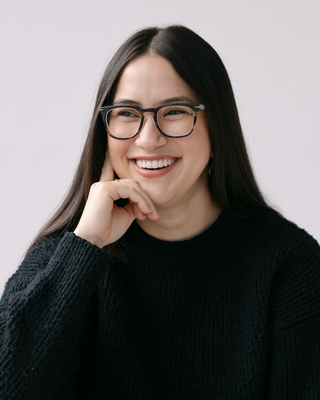 Photo of MaiLinh Hartz, Marriage & Family Therapist, LMFT