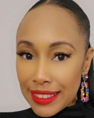 Photo of Enika McClain, Psychiatric Nurse Practitioner