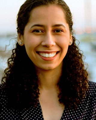 Photo of Jennifer Fuentes Benitez, Marriage & Family Therapist, MS, LMFT