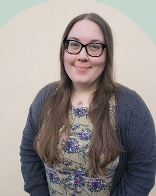 Photo of Laura Williams, Counsellor, MBACP