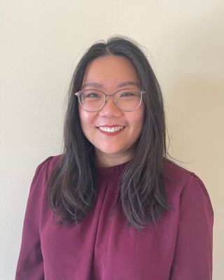 Photo of Jieyang (Jay-Young) Zheng, Marriage & Family Therapist, MA, MFT-IT