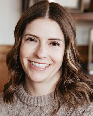 Photo of Ally Willis, Marriage & Family Therapist Associate, MA