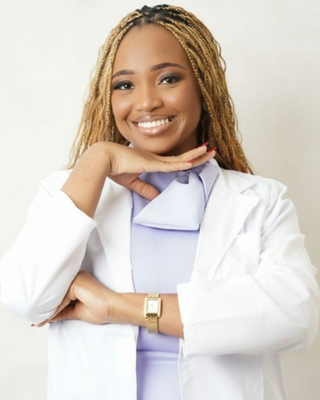 Photo of Chinwe Asidanya, Psychiatric Nurse Practitioner, PMHNP