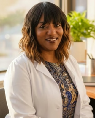 Photo of Lashaun Perry, Psychiatric Nurse Practitioner, PMHNP