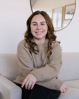 Photo of Jessica Johnson, Licensed Professional Clinical Counselor, MA, LPCC
