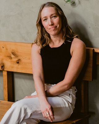 Photo of Meghan Macgeorge - Meghan Macgeorge - Trauma & Somatic Therapy, Pre-Licensed Professional, MS, APCC