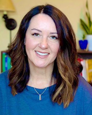 Photo of Melody Nadeau - Melody Nadeau, EMDR Consulting & Intensives, Clinical Social Work/Therapist, LCSW, LISW-CP