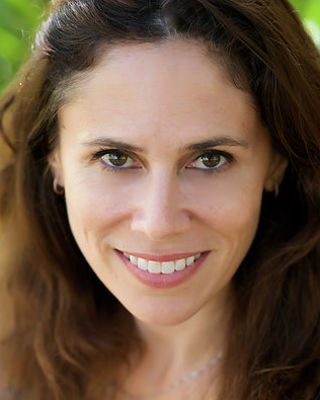 Photo of Allison Revivo, Marriage & Family Therapist in Brentwood, Los Angeles, CA