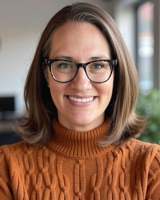 Photo of Lauren Taylor, Marriage & Family Therapist, LMFT