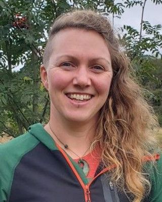 Photo of Avril Leonard, Psychotherapist, MSc, MBACP