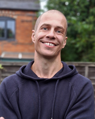 Photo of Dave J Spencer, Psychotherapist, MSc, MBACP