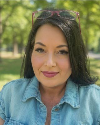 Photo of Valerie Holcomb, Licensed Professional Counselor, MS, LPC