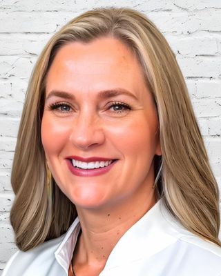 Photo of Tina Malonson, Psychiatric Nurse Practitioner, FNP-C, PMHNP-B