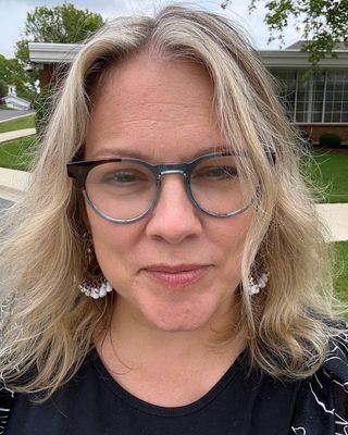 Photo of Heather Lewis Quagliana, Psychologist, PhD