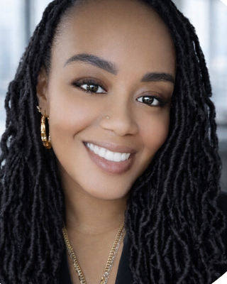 Photo of Tamecka Henningham, Clinical Social Work/Therapist, LCSW