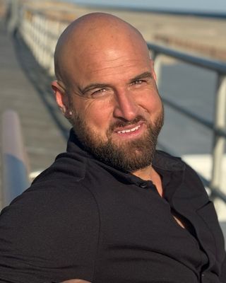 Photo of Robert Villano, Clinical Social Work/Therapist, LCSW