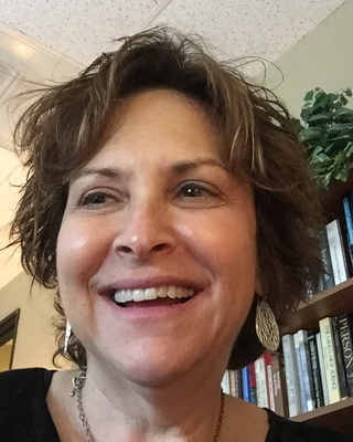 Photo of Suzanne Onikul Ross, PhD, RN, Psychologist