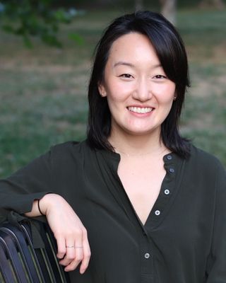 Photo of Erica (Suh) Lee, Licensed Professional Counselor in Washington, DC