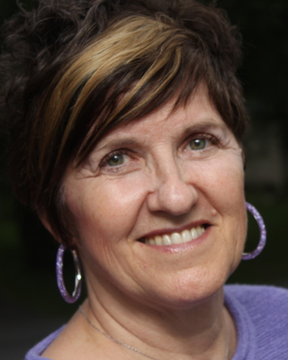 Photo of Rosemary Ernhofer, Registered Psychotherapist in Ottawa, ON