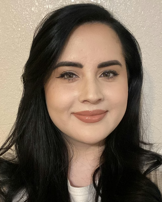 Photo of Michelle Orozco, Marriage & Family Therapist, LMFT
