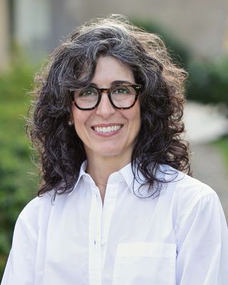 Photo of Alexis Bové, Marriage & Family Therapist, LMFT