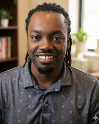 Photo of Gabriel Enwelum, Psychiatric Nurse Practitioner, PMHNP