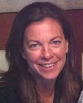 Photo of Lauren Goorno, Clinical Social Work/Therapist, LICSW