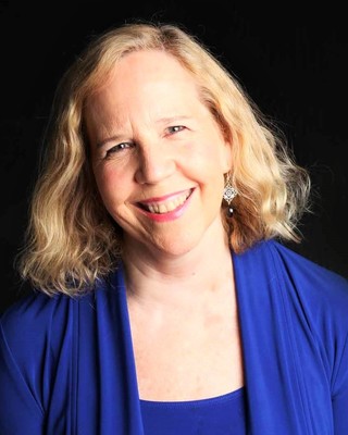 Photo of Shelley Snow, Registered Psychotherapist in Montréal, QC