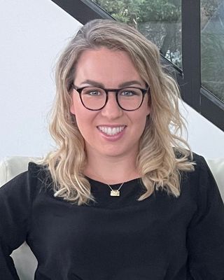 Photo of Erin Davis, Psychologist, MPsych, PsyBA - Ed. Psych.