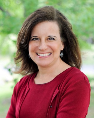 Photo of Kim Flyr, Licensed Clinical Professional Counselor in Columbia, MD