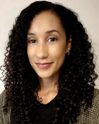 Photo of Kayla Dunkley, Psychotherapist, MBACP