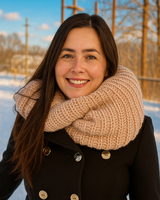 Photo of Courtney Murray - Courtney Murray - Caregivers, Chronic Pain & Aging, Registered Social Worker, BSW, RSW, NIHB