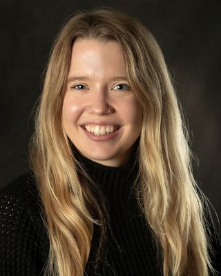 Photo of Carly Pschorr, Clinical Social Work/Therapist, APSW