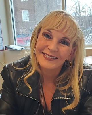 Photo of Sherri Larson, Counselor in Chicago, IL