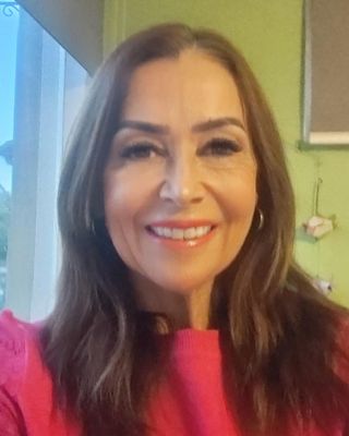 Photo of Elisabeth Amira Weisser, Counsellor, AMHSW