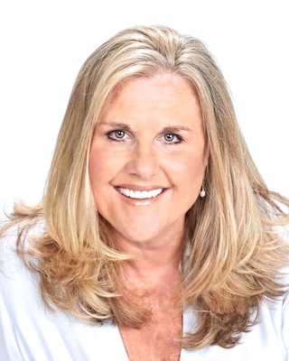 Photo of Lori Bergstrom, MFT, Marriage & Family Therapist in Valencia, CA