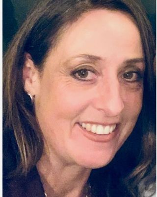 Photo of Leah Beattie, Counsellor, MNCPS Acc.